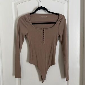 Abercrombie & Fitch Taupe Long Sleeve Bodysuit